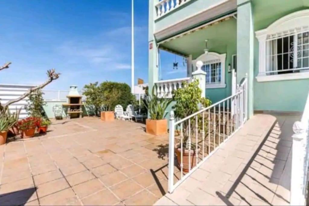 Bungalow Adaptado, Terraza Muy Grande Y Soleada. 그란 알라칸트 외부 사진